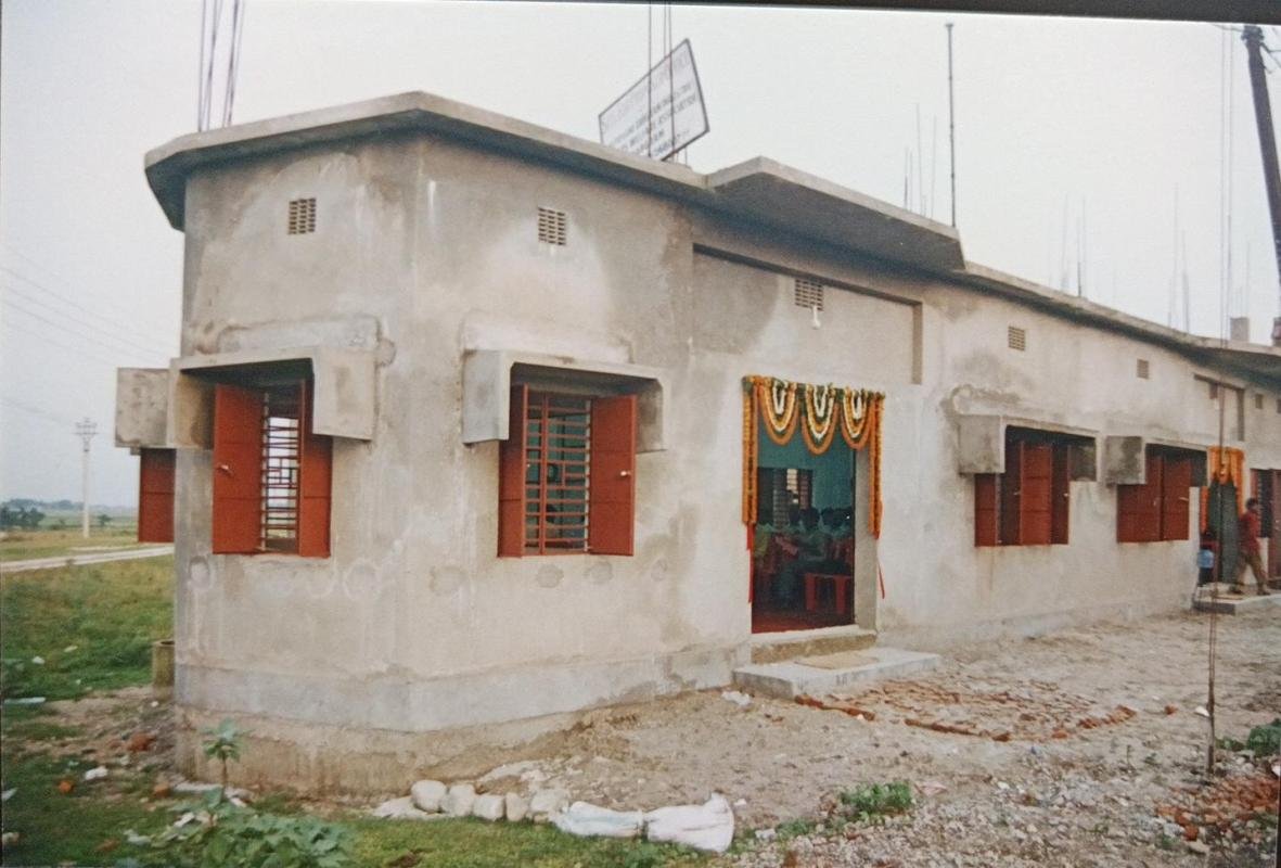 View of office building at the time of 7th AGM, 2004